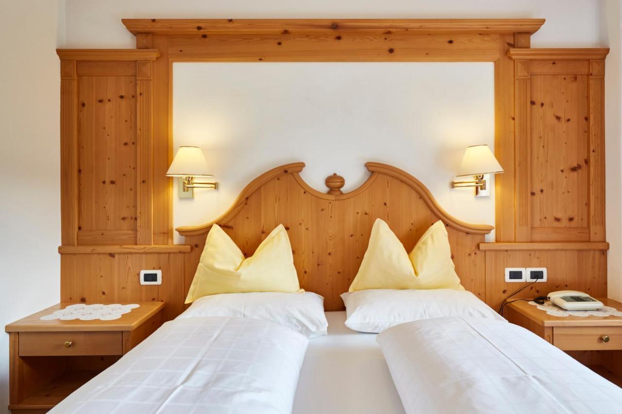 コルヴァーラ・イン・バディーア La Ciano Bed & Breakfast エクステリア 写真